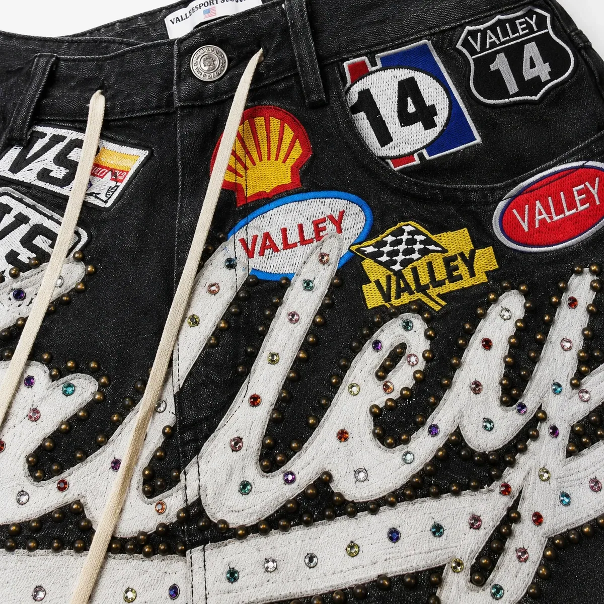 Vale Forever Black 1980s Jorts 'Black/Wash' — view 4